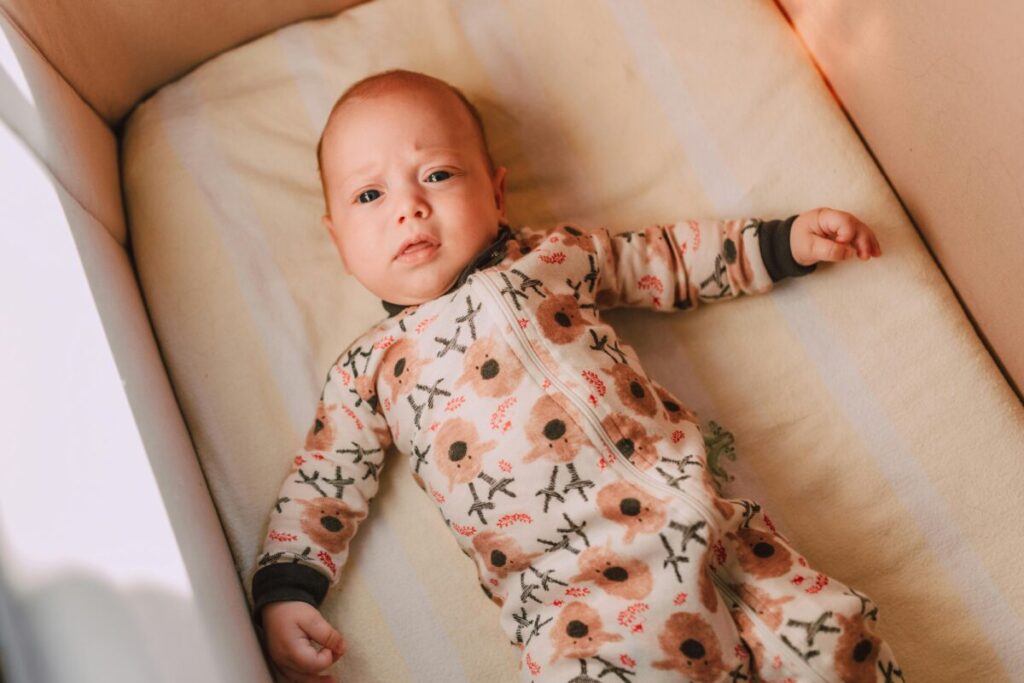 Dealing with baby jet lag recovery for infants and toddlers during the first few nights back from an international trip