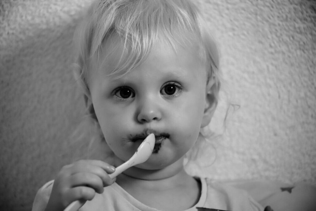 Healthy vegetable puree serving for a balanced 7-month-old baby feeding schedule