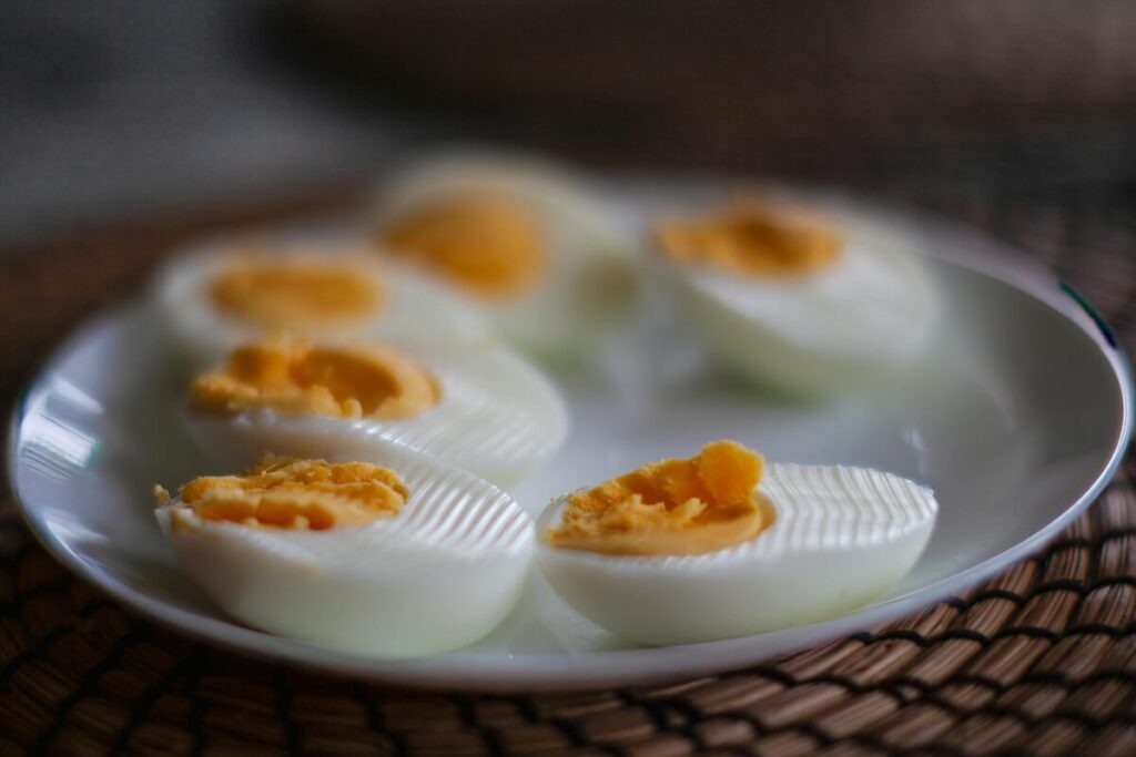 Soft, easy-to-hold hard-boiled egg strips, a safe way how to serve egg to 6 month old.